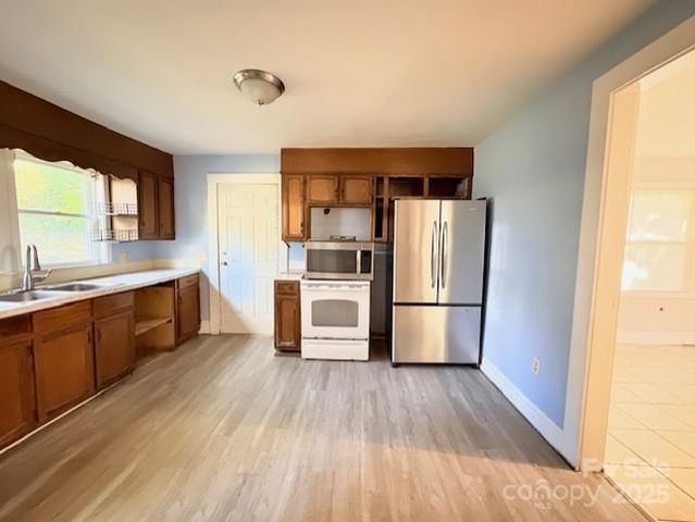 202 Newland Place, Lenoir, NC 28645