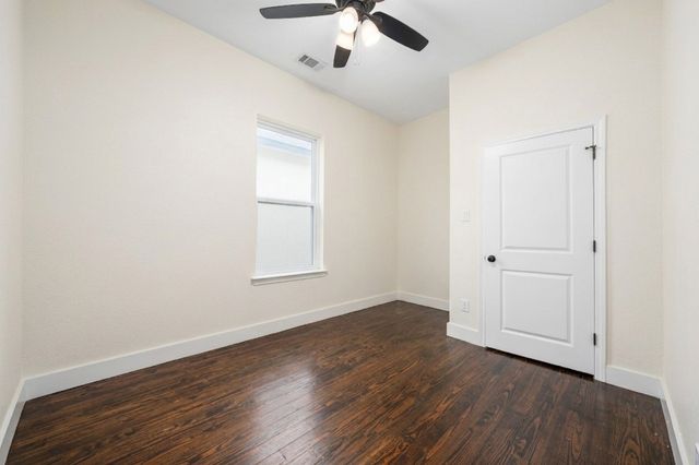 918 Elsbeth Street, Dallas, TX 75208