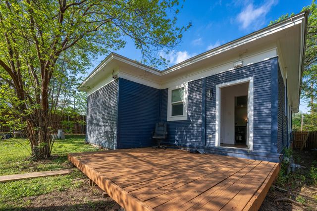 918 Elsbeth Street, Dallas, TX 75208