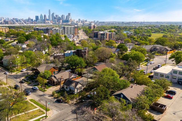 918 Elsbeth Street, Dallas, TX 75208