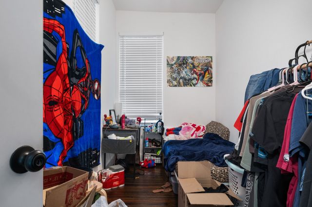 918 Elsbeth Street, Dallas, TX 75208