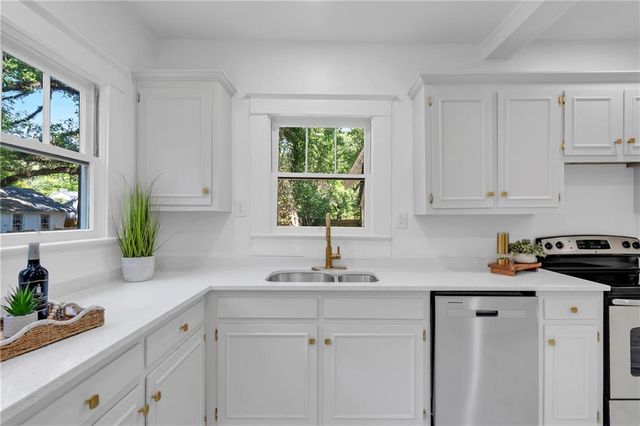 121 Westwood Street, Mobile, AL 36606