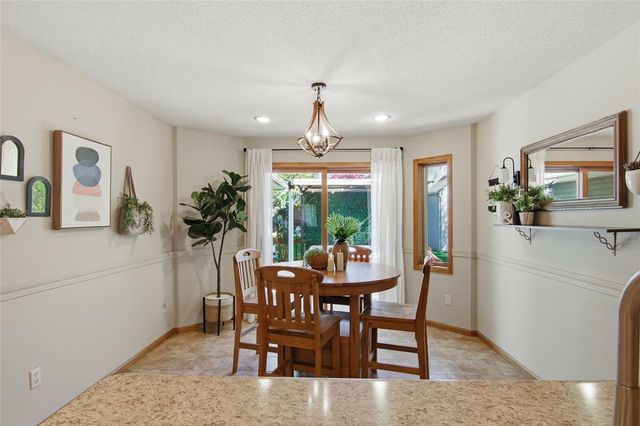 2719 Pine View Road, Eau Claire, WI 54703