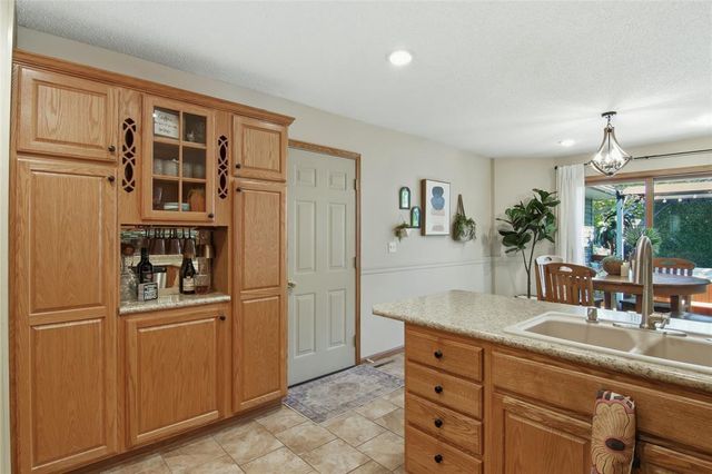 2719 Pine View Road, Eau Claire, WI 54703
