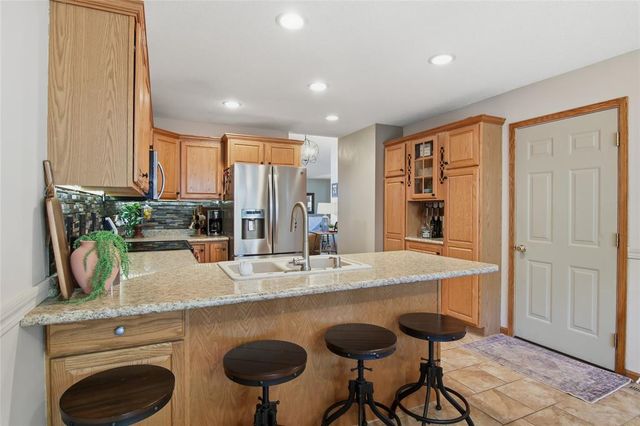 2719 Pine View Road, Eau Claire, WI 54703