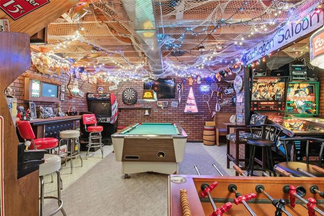 2719 Pine View Road, Eau Claire, WI 54703