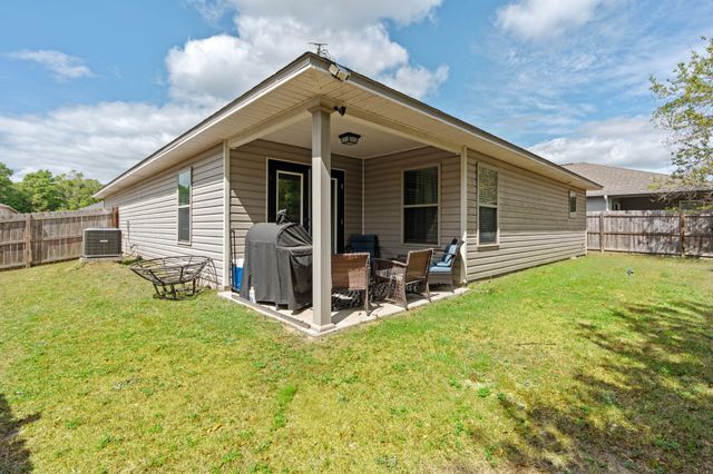 124 Lillian Way, Crestview, FL 32536