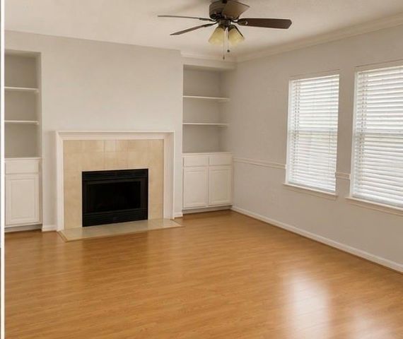 10702 Allens Landing Drive, Houston, TX 77065