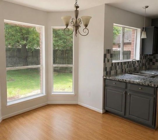 10702 Allens Landing Drive, Houston, TX 77065