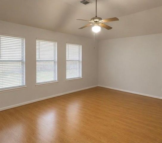 10702 Allens Landing Drive, Houston, TX 77065