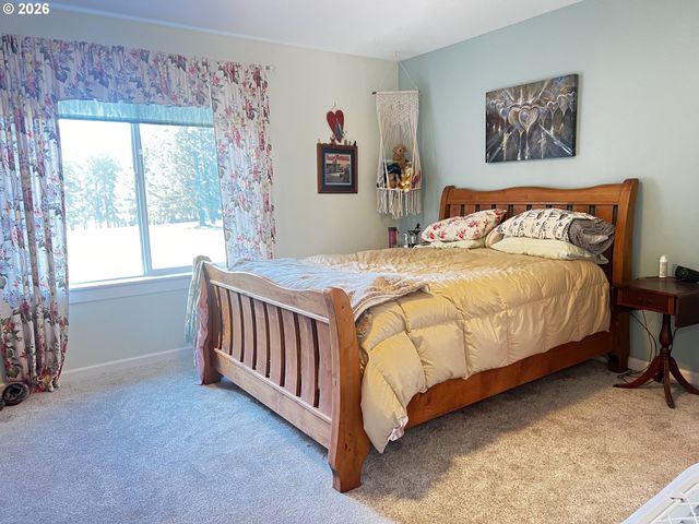 407 WINCHUCK RIVER Rd, Brookings, OR 97415