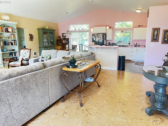407 WINCHUCK RIVER Rd, Brookings, OR 97415