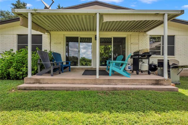 4718 River Oaks DR, Kingsland, TX 78639