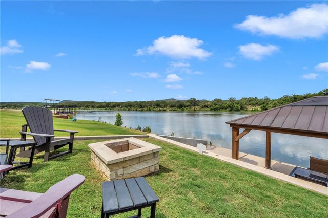 4718 River Oaks DR, Kingsland, TX 78639