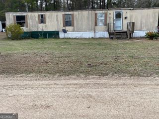 96 Annie Holt Road, Glennville, GA 30427