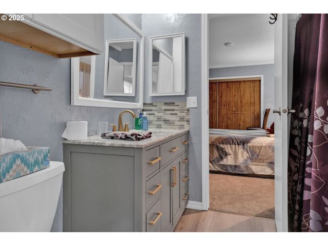 1601 RHODODENDRON Dr 673, Florence, OR 97439