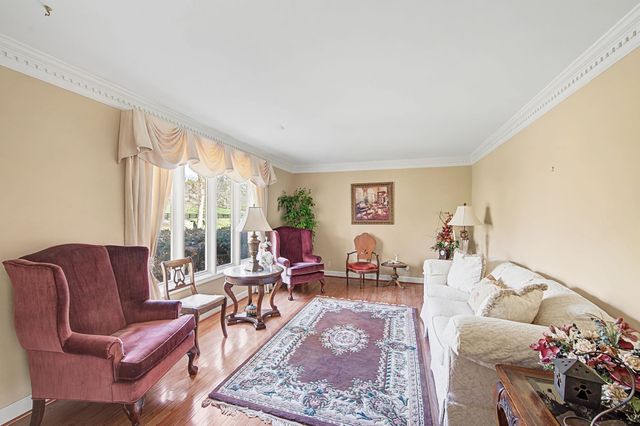 6755 Holt Rd, Nashville, TN 37211