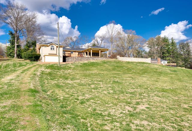 6755 Holt Rd, Nashville, TN 37211