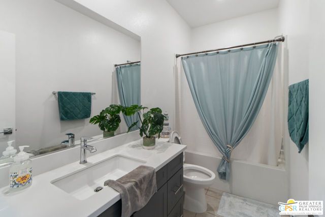 35469 Cortesia Way, Palm Desert, CA 92211