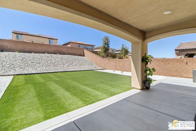 35469 Cortesia Way, Palm Desert, CA 92211