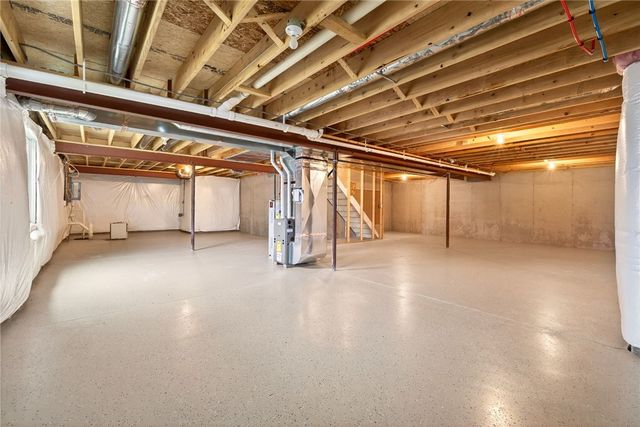 1065 Railway Crossing, Webster, NY 14580