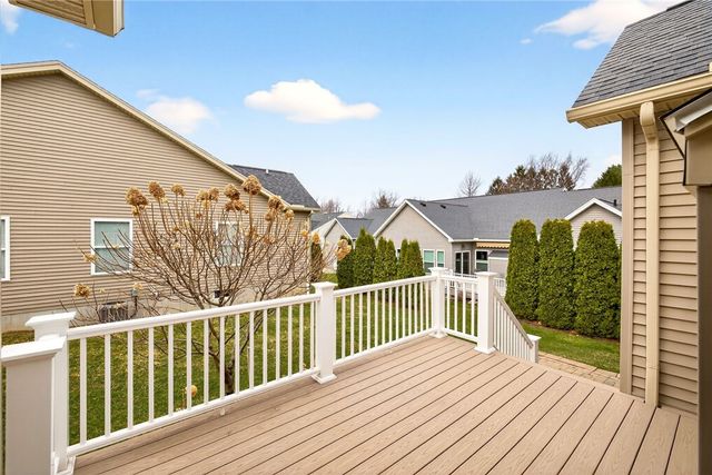 1065 Railway Crossing, Webster, NY 14580