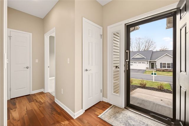 1065 Railway Crossing, Webster, NY 14580