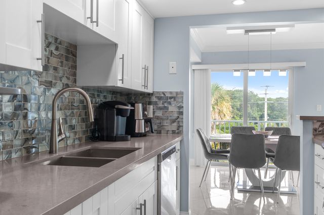 950 Ponce De Leon Road 401, Boca Raton, FL 33432