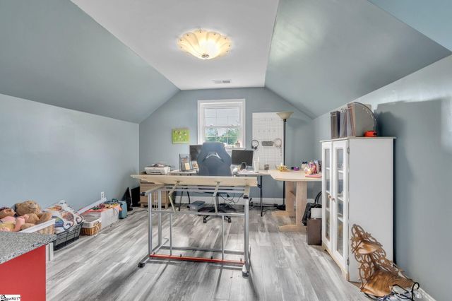424 Woodfield Drive, Piedmont, SC 29673