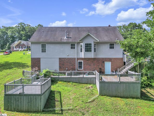 424 Woodfield Drive, Piedmont, SC 29673