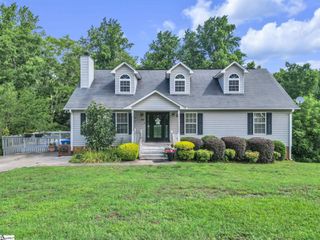 424 Woodfield Drive, Piedmont, SC 29673