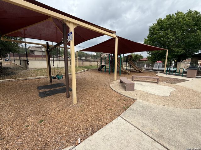 7918 Halo Circle, San Antonio, TX 78252