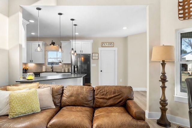 5650 Sledge Rd, Christiana, TN 37037