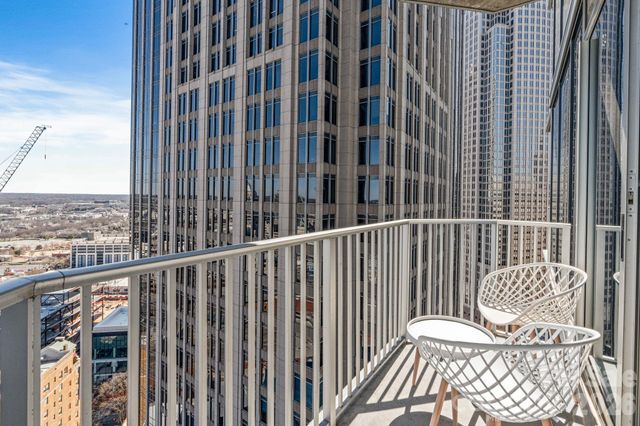 210 N Church Street 2411, Charlotte, NC 28202