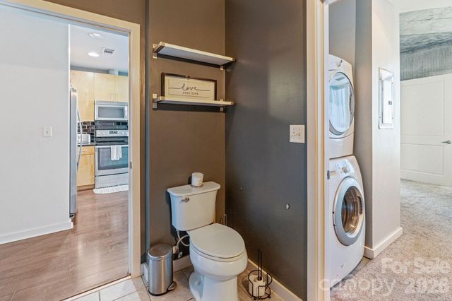 210 N Church Street 2411, Charlotte, NC 28202