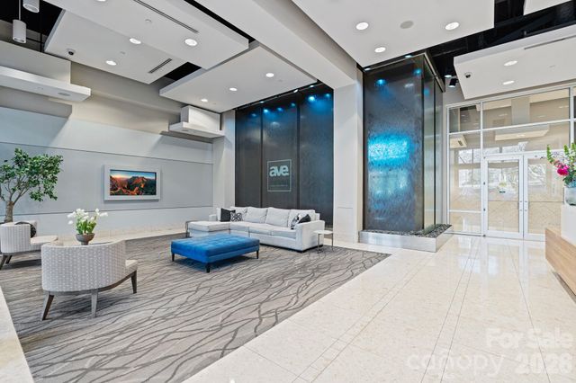 210 N Church Street 2411, Charlotte, NC 28202