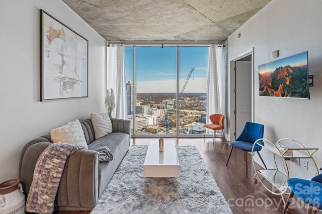 210 N Church Street 2411, Charlotte, NC 28202