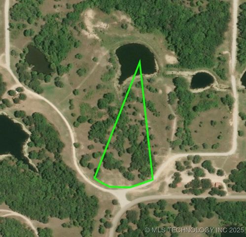 001 E Buffalo Springs Court, Sulphur, OK 73086