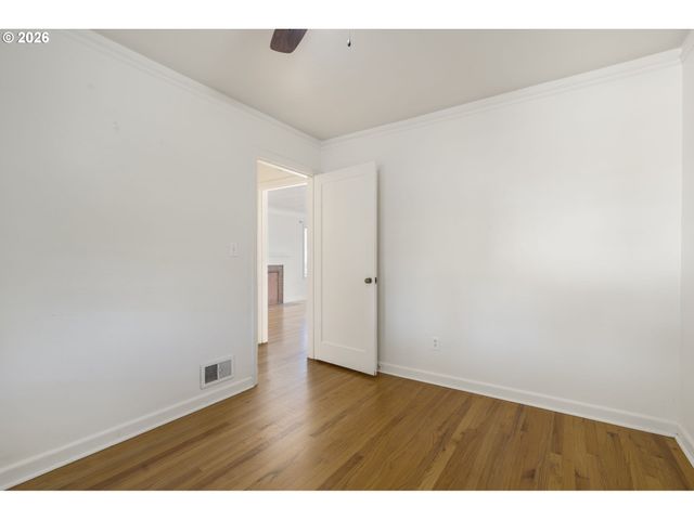 3204 F St, Vancouver, WA 98663