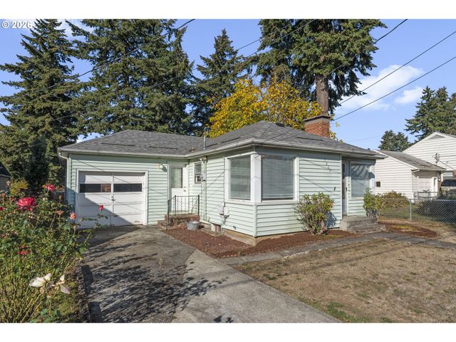 3204 F St, Vancouver, WA 98663