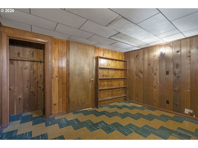 3204 F St, Vancouver, WA 98663