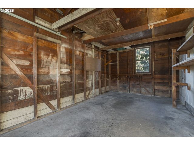 3204 F St, Vancouver, WA 98663