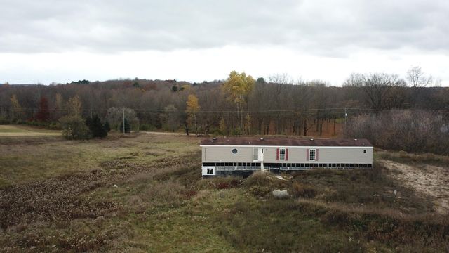 14220 N Beech Avenue, Barton Twp, MI 49677