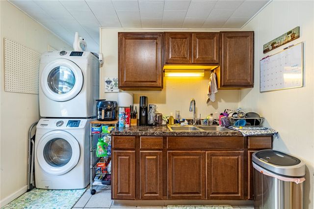 50 Rowley Street D, Rochester, NY 14607