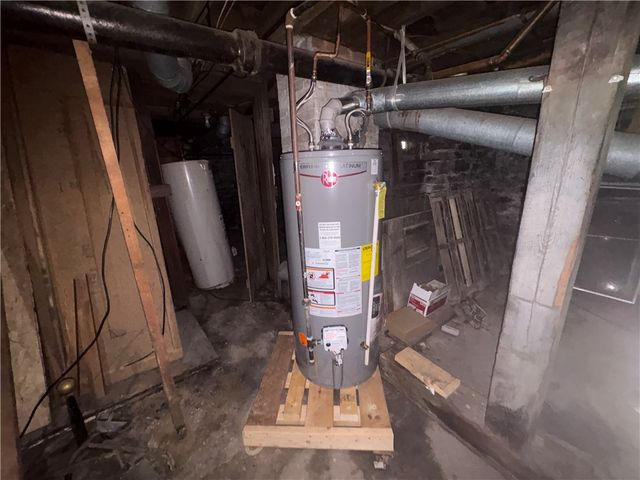 50 Rowley Street D, Rochester, NY 14607