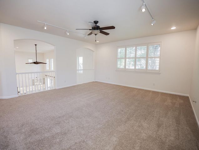 3116 Mount Tamalpais Dr, Roseville, CA 95747