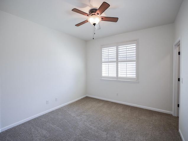 3116 Mount Tamalpais Dr, Roseville, CA 95747