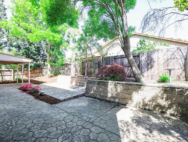 3116 Mount Tamalpais Dr, Roseville, CA 95747