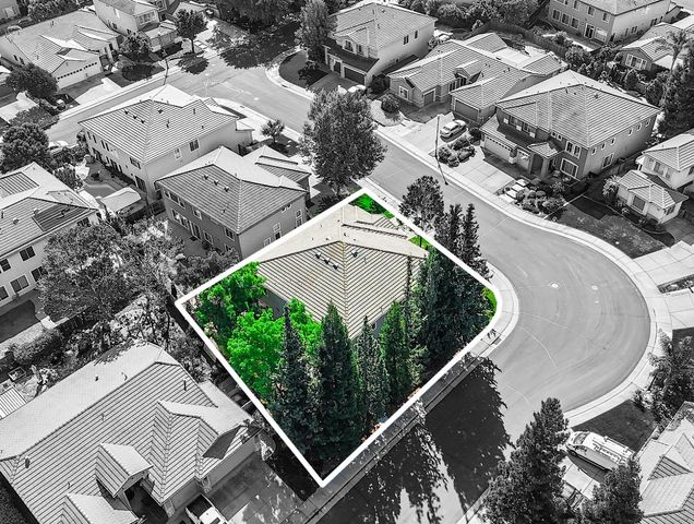 3116 Mount Tamalpais Dr, Roseville, CA 95747