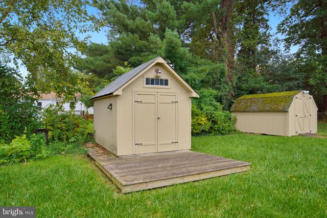 4021 MAPLE ST, Fairfax, VA 22030